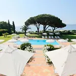 Les Rosiers Hotell