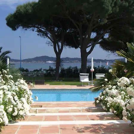 Les Rosiers Grimaud