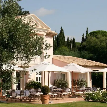 Hotell Les Rosiers