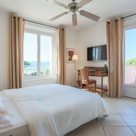 Hotel Les Rosiers