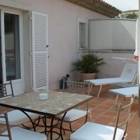 Les Rosiers 4* Grimaud