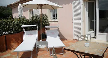 Hotel Les Rosiers 4*