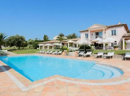 Les Rosiers Grimaud