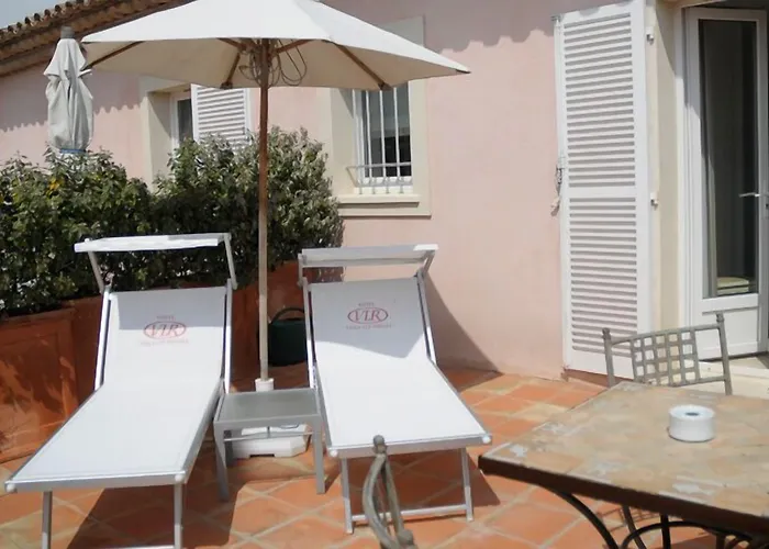 Les Rosiers 4* Grimaud