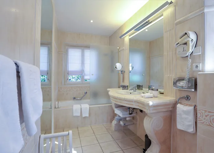 Les Rosiers 4* Grimaud